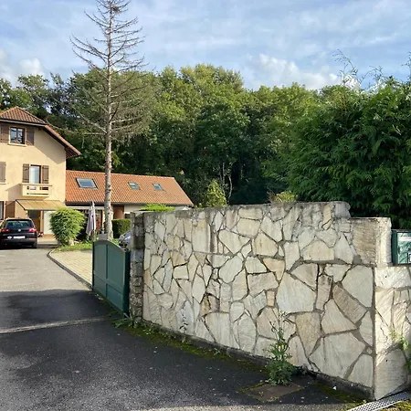 Aux Portes De Geneve Archamps
