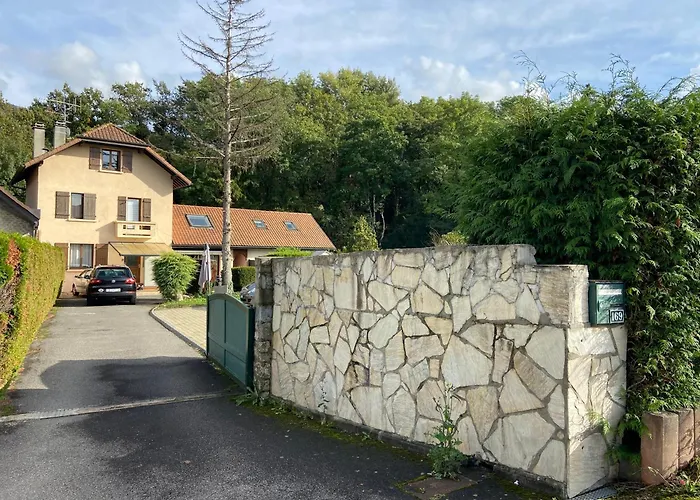 Aux Portes De Geneve Archamps